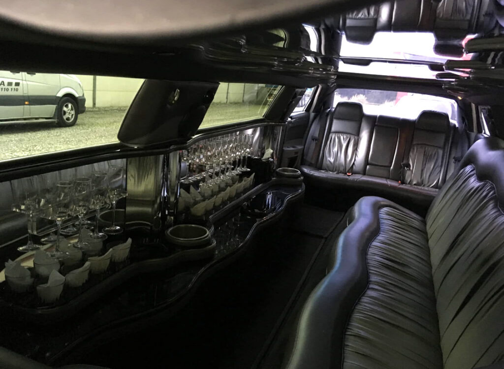 Limousinekørsel til polterabend